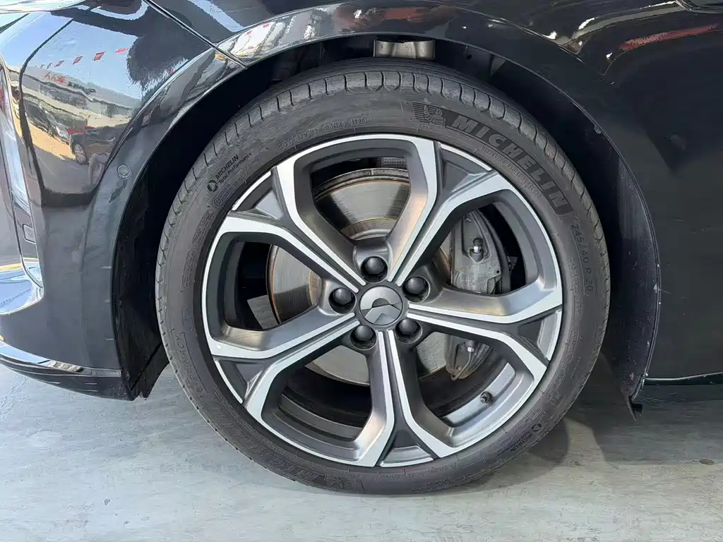 NIO ET5T — миниатюра 4