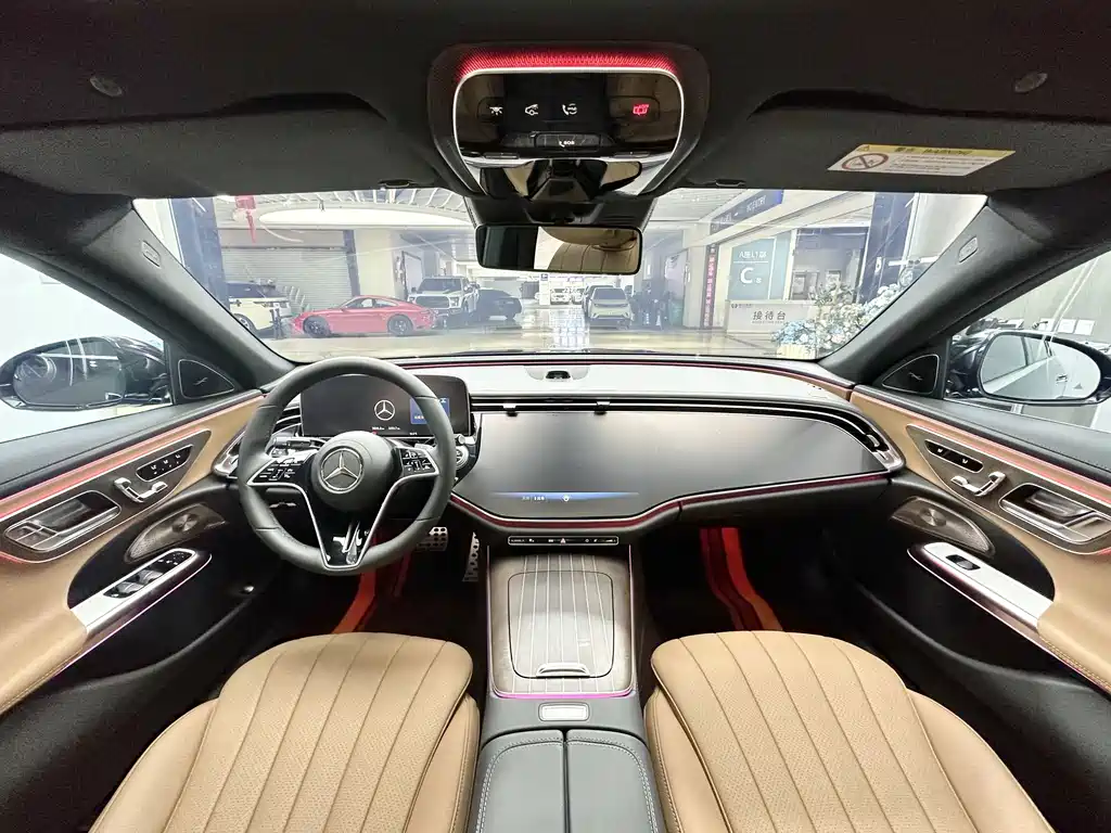 Mercedes-Benz E-Class — миниатюра 9