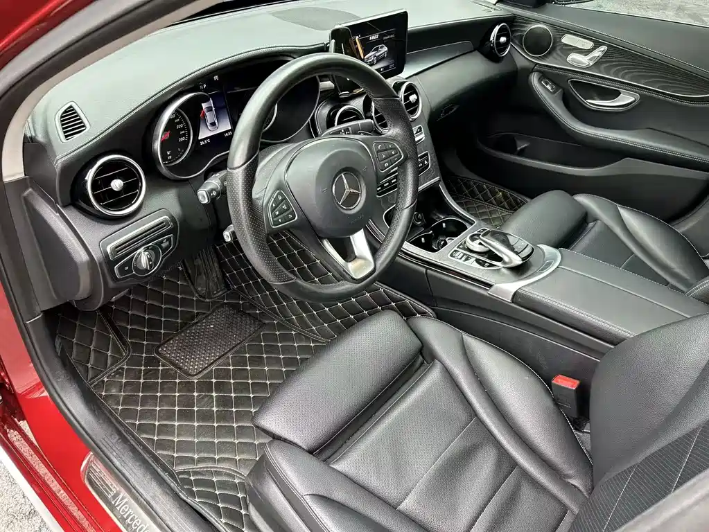 Mercedes-Benz C-Class — миниатюра 9
