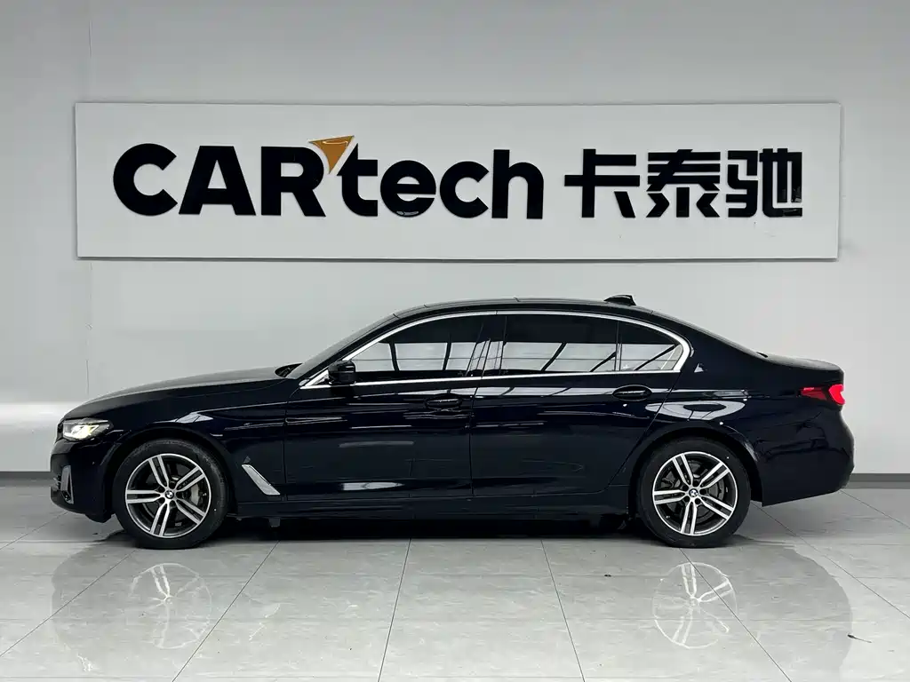 BMW 5 Series — миниатюра 3