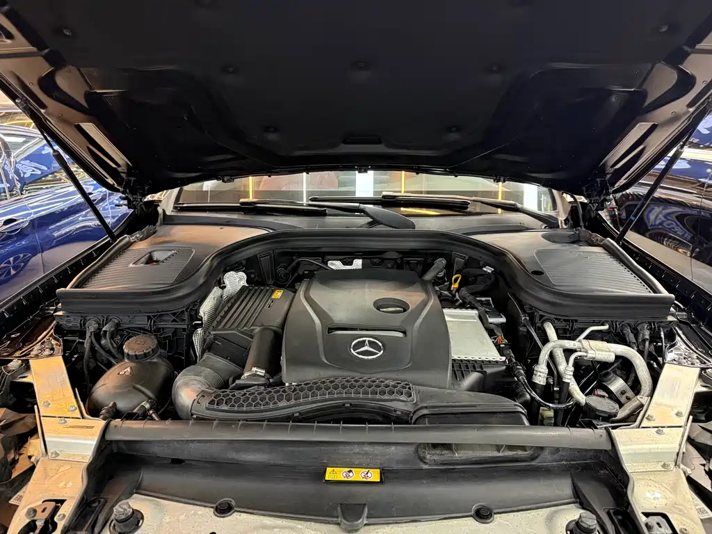 MERCEDES-BENZ GLC COUPE