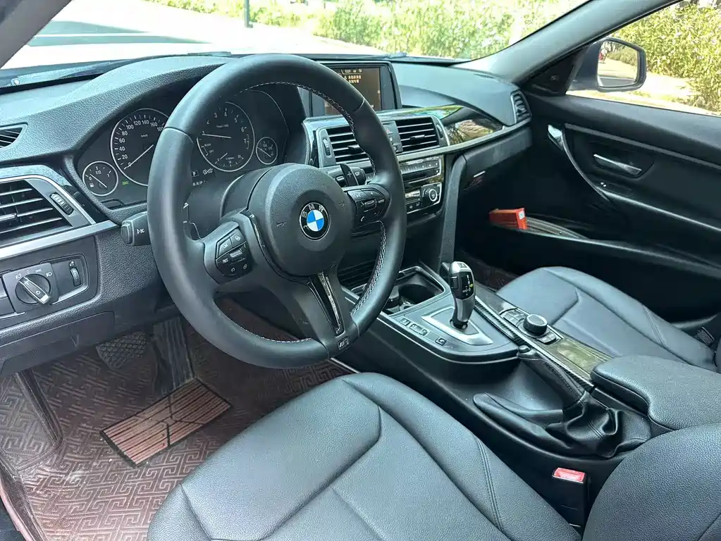 BMW 3 Series — миниатюра 6