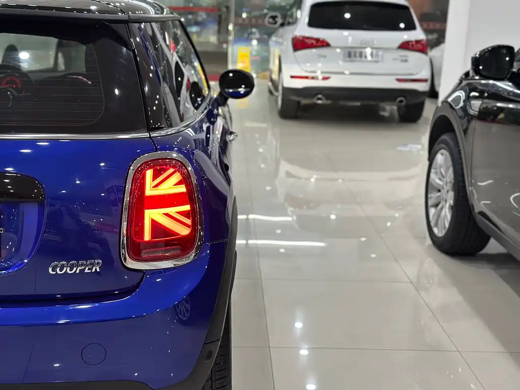 MINI Mini — миниатюра 24