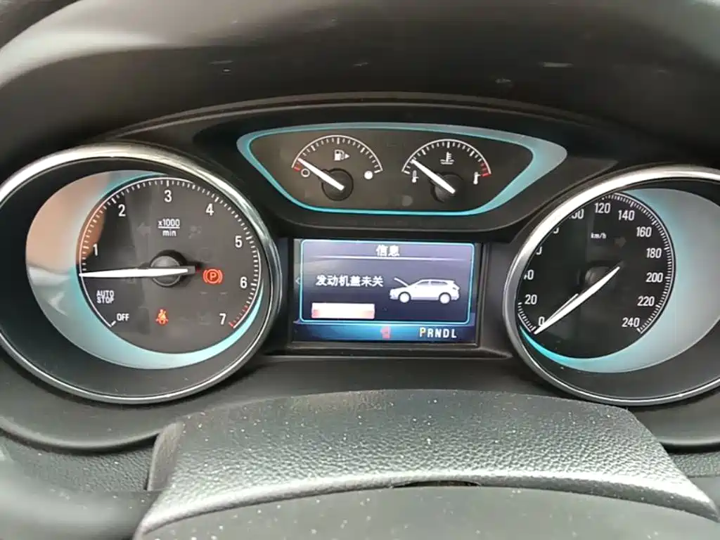 Buick Envision Plus — миниатюра 16