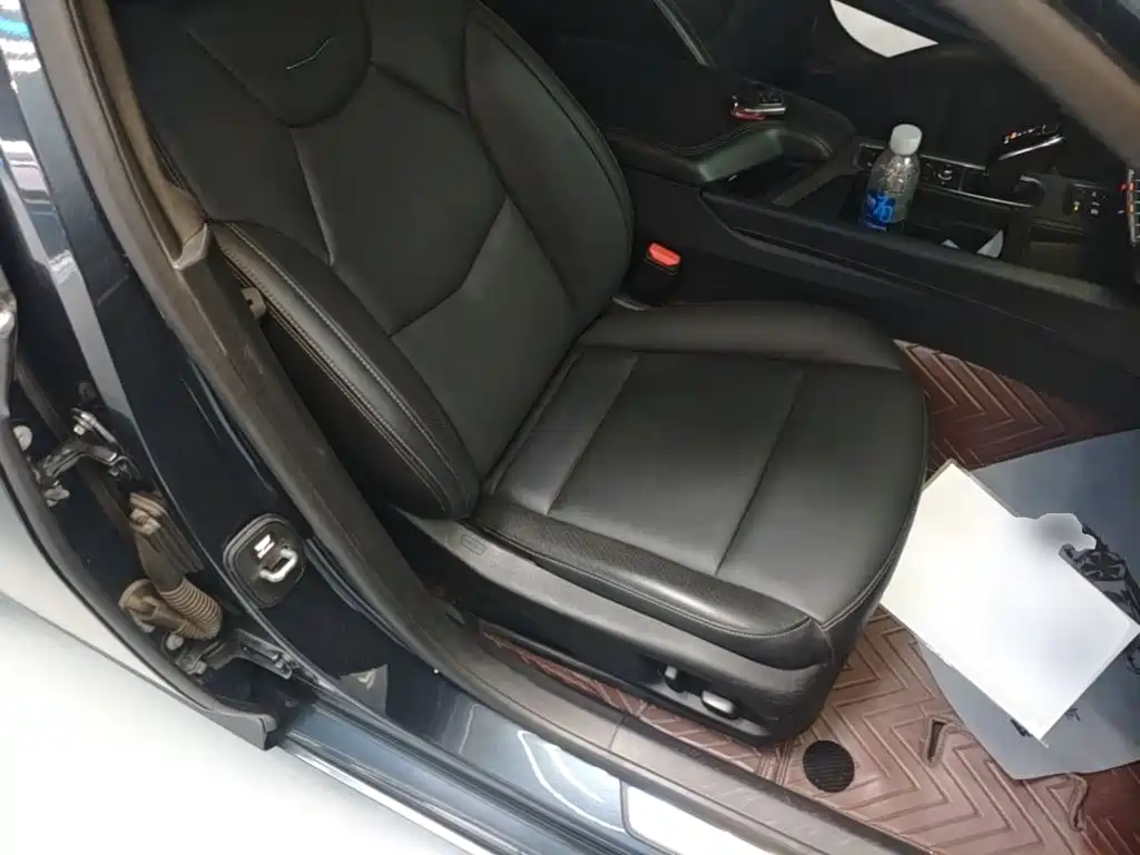 Cadillac CT5 — миниатюра 25