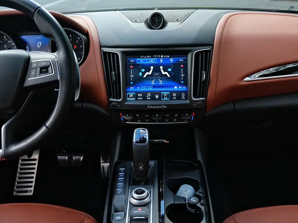 Maserati Levante — миниатюра 13