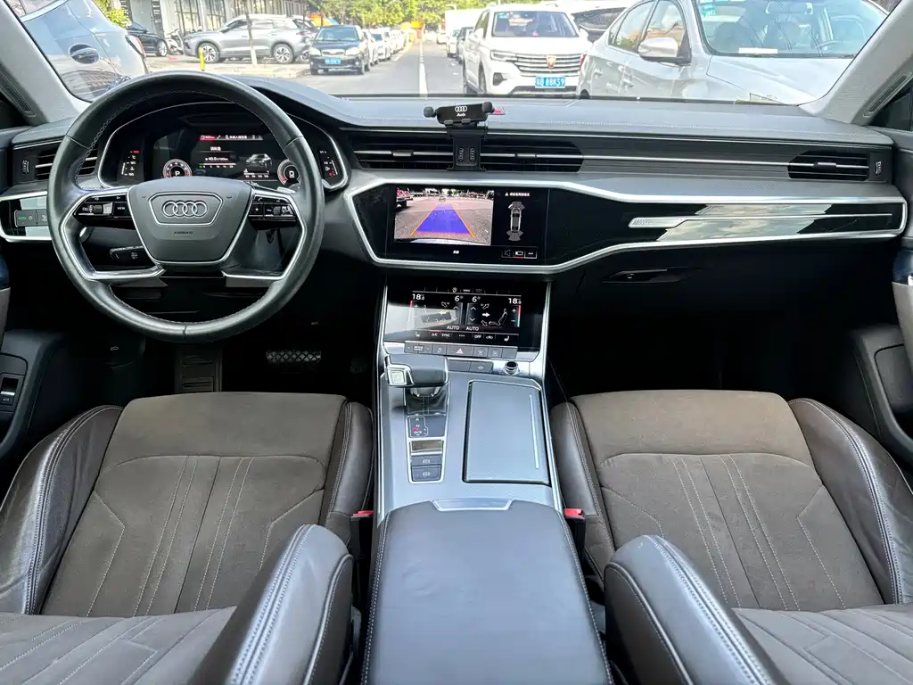 Audi A7L — миниатюра 14