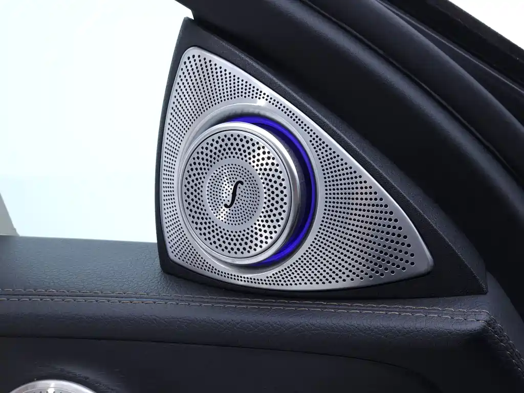 Mercedes-Benz E-Class — миниатюра 14