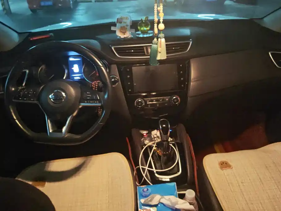 Nissan Qashqai — миниатюра 12