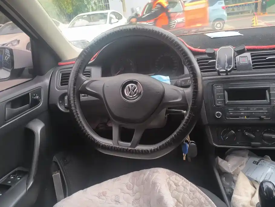 Volkswagen Santana — миниатюра 15