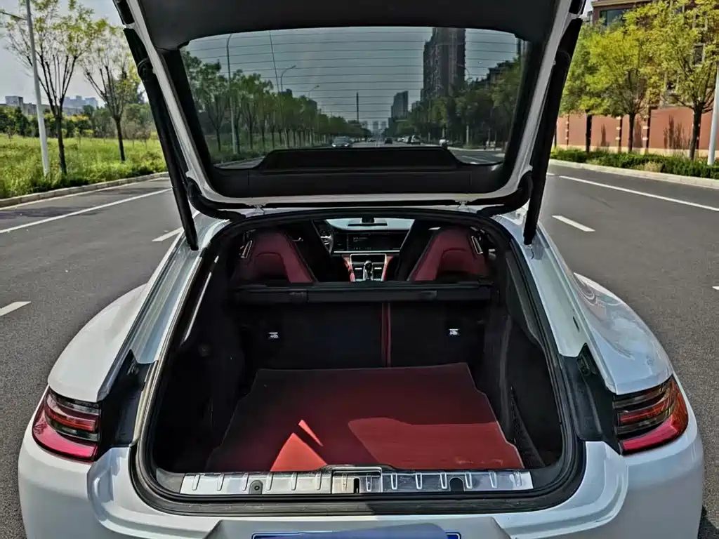 Porsche Panamera — миниатюра 7