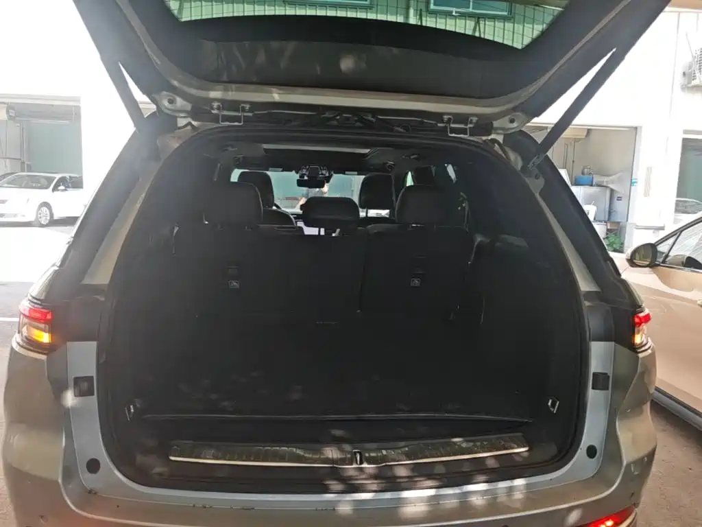 Jeep Grand Cherokee 4xe (Import) — миниатюра 19