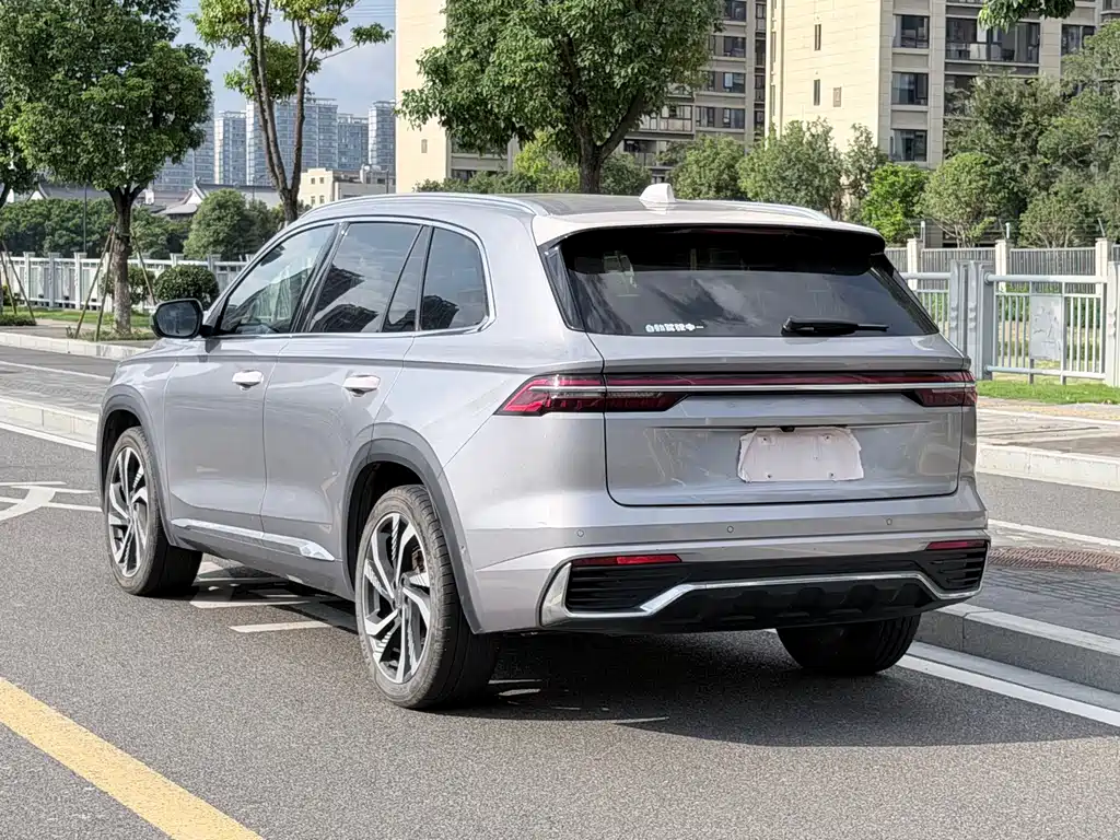 Geely Xingyue L — миниатюра 14