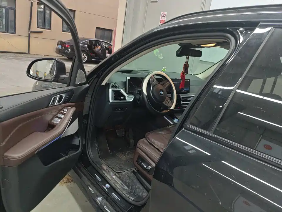 BMW X5 — миниатюра 7