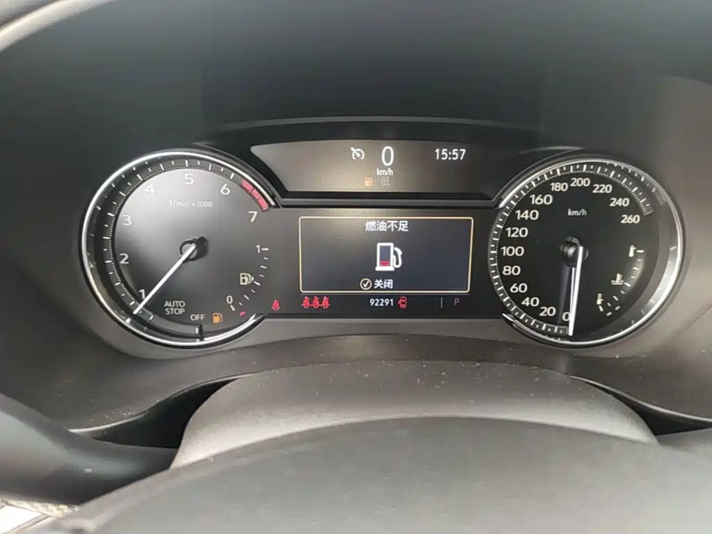 Cadillac XT4 — миниатюра 12
