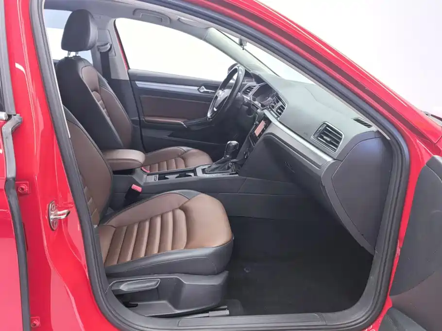 Volkswagen Lamando — миниатюра 8