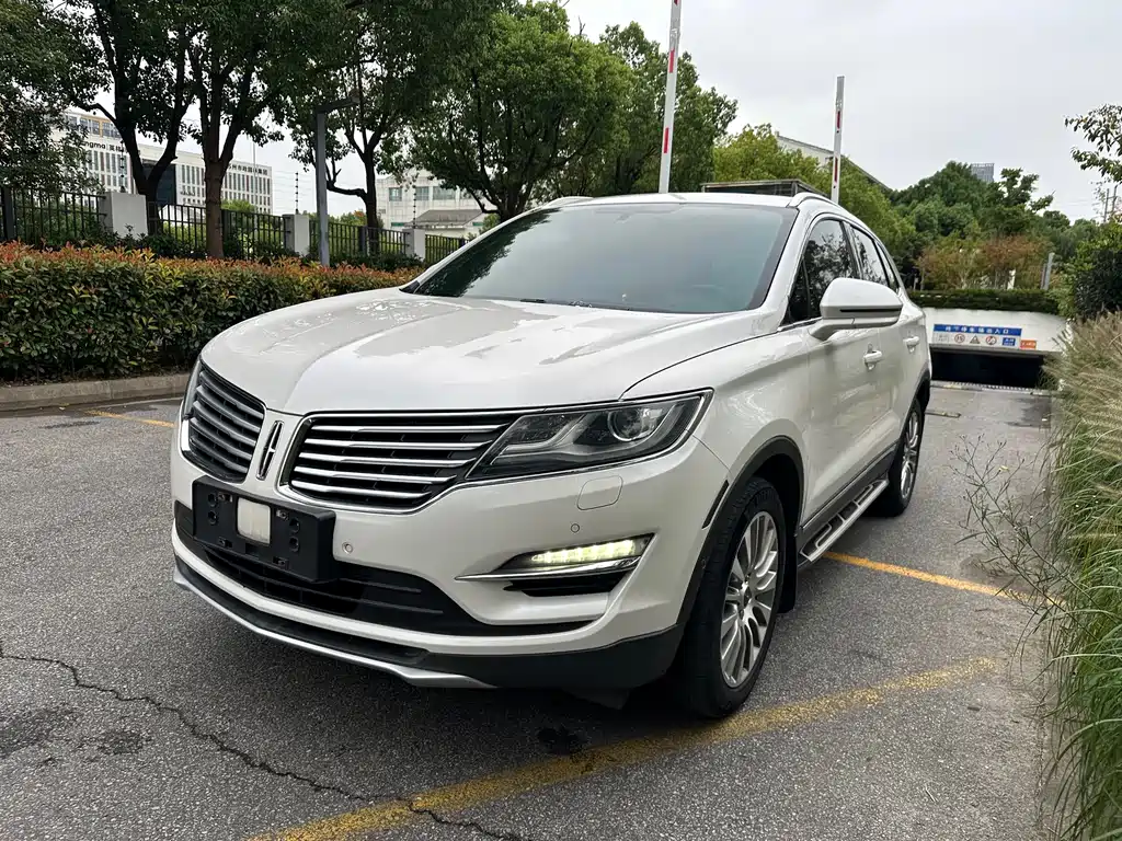 Lincoln MKC