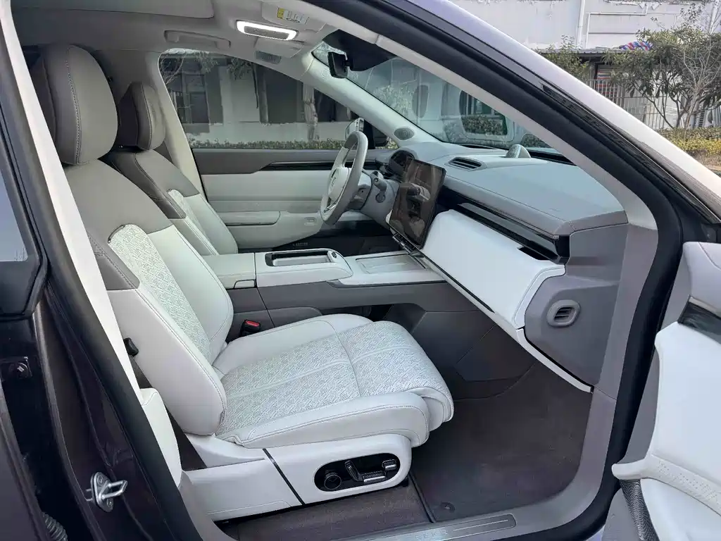 ZEEKR EXTREME KRYPTON 7X