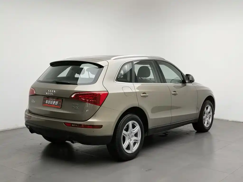 Audi Q5 — миниатюра 2