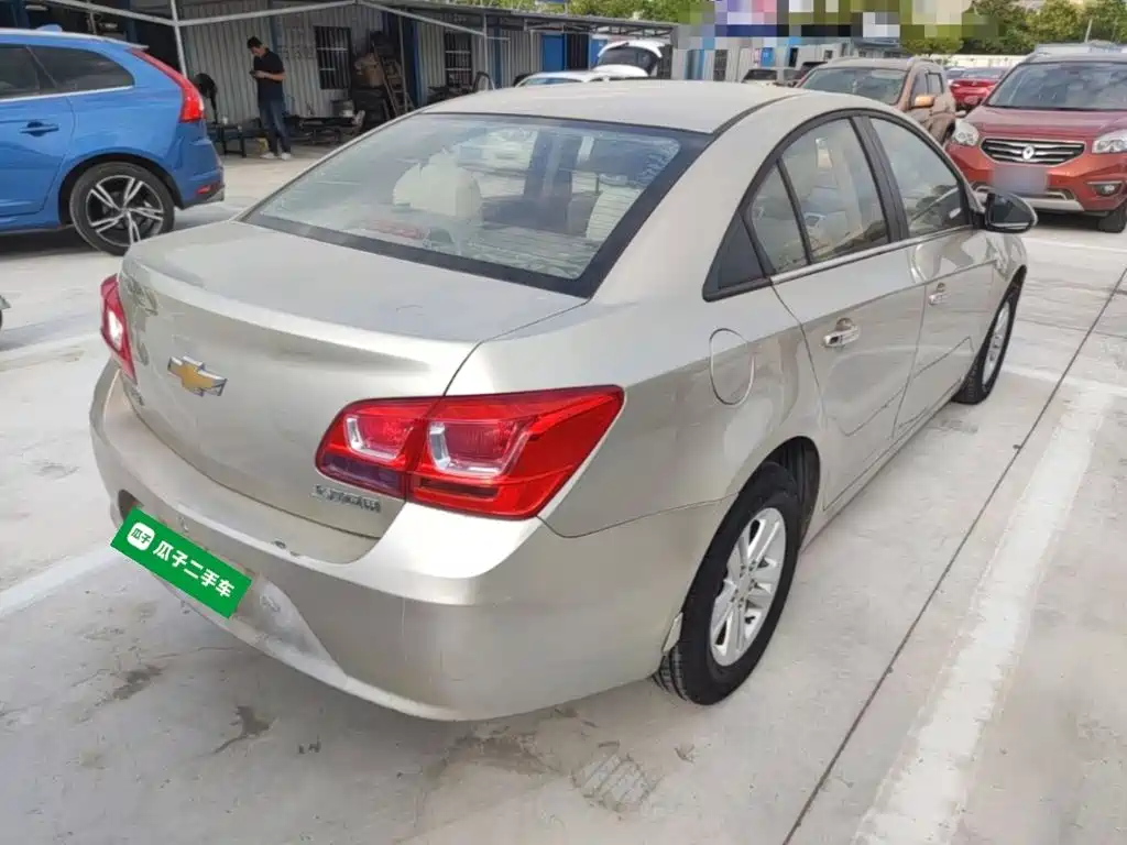 Chevrolet Cruze — миниатюра 7