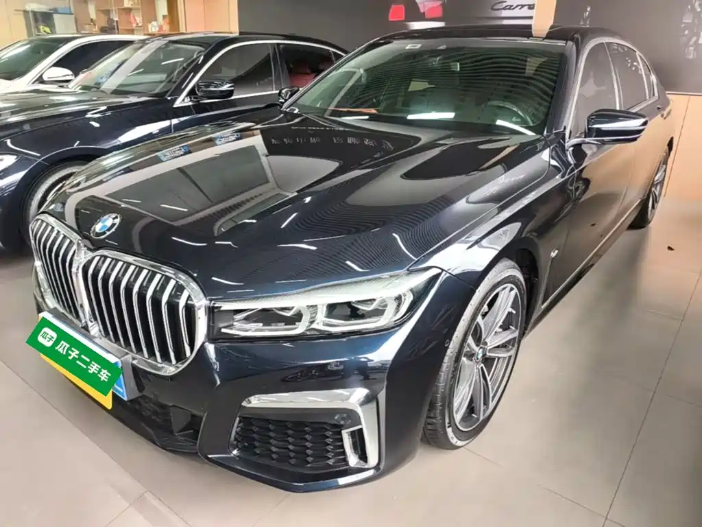 BMW 7 Series — миниатюра 2