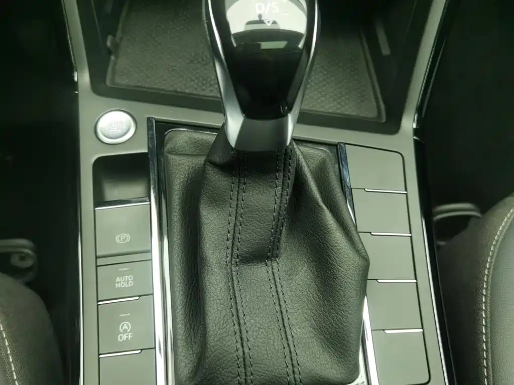 Volkswagen Passat — миниатюра 13