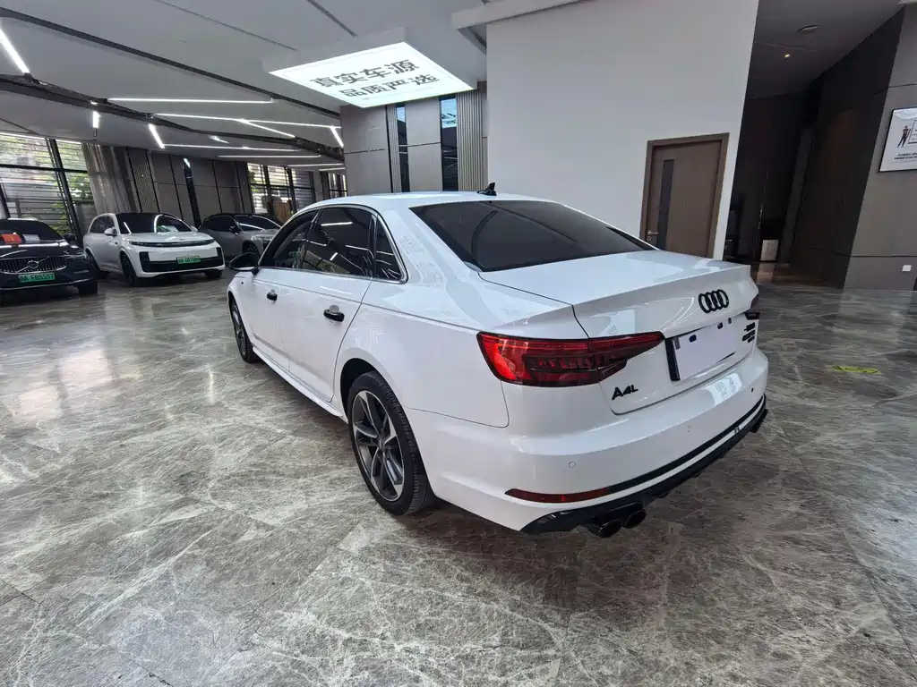 Audi A4L — миниатюра 10