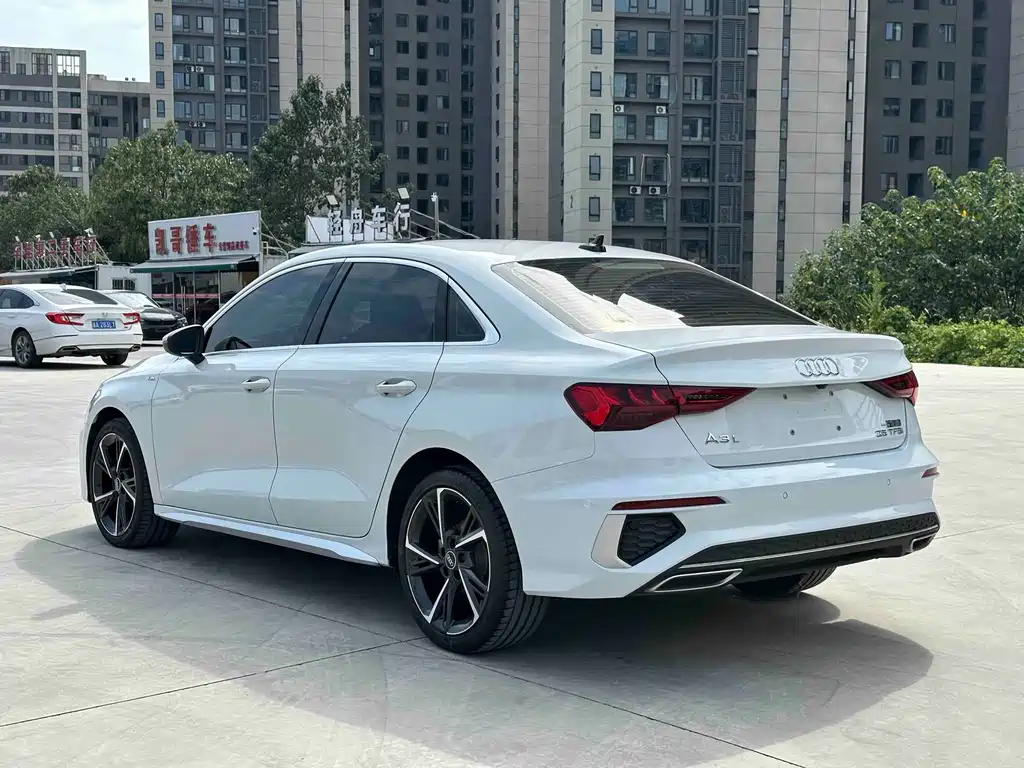 Audi A3 — миниатюра 4