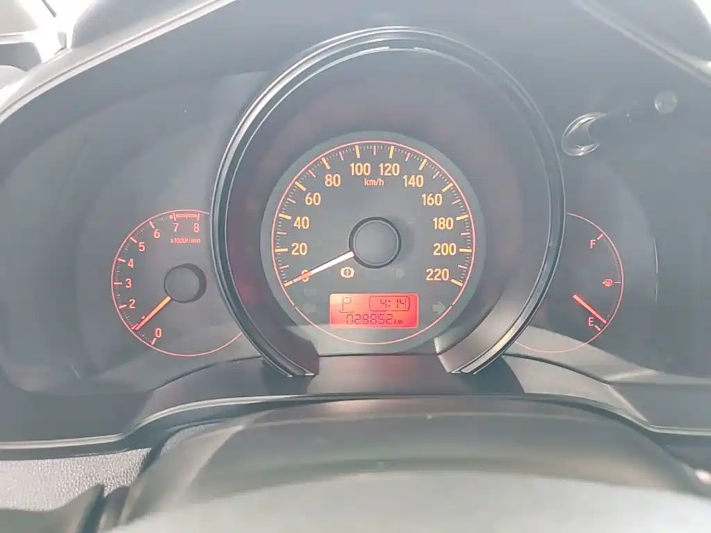 Honda Fit — миниатюра 12