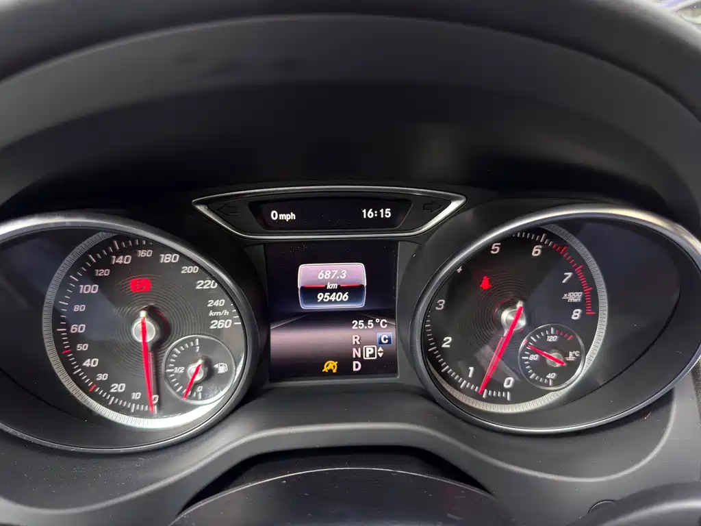 Mercedes-Benz CLA (Import) — миниатюра 11