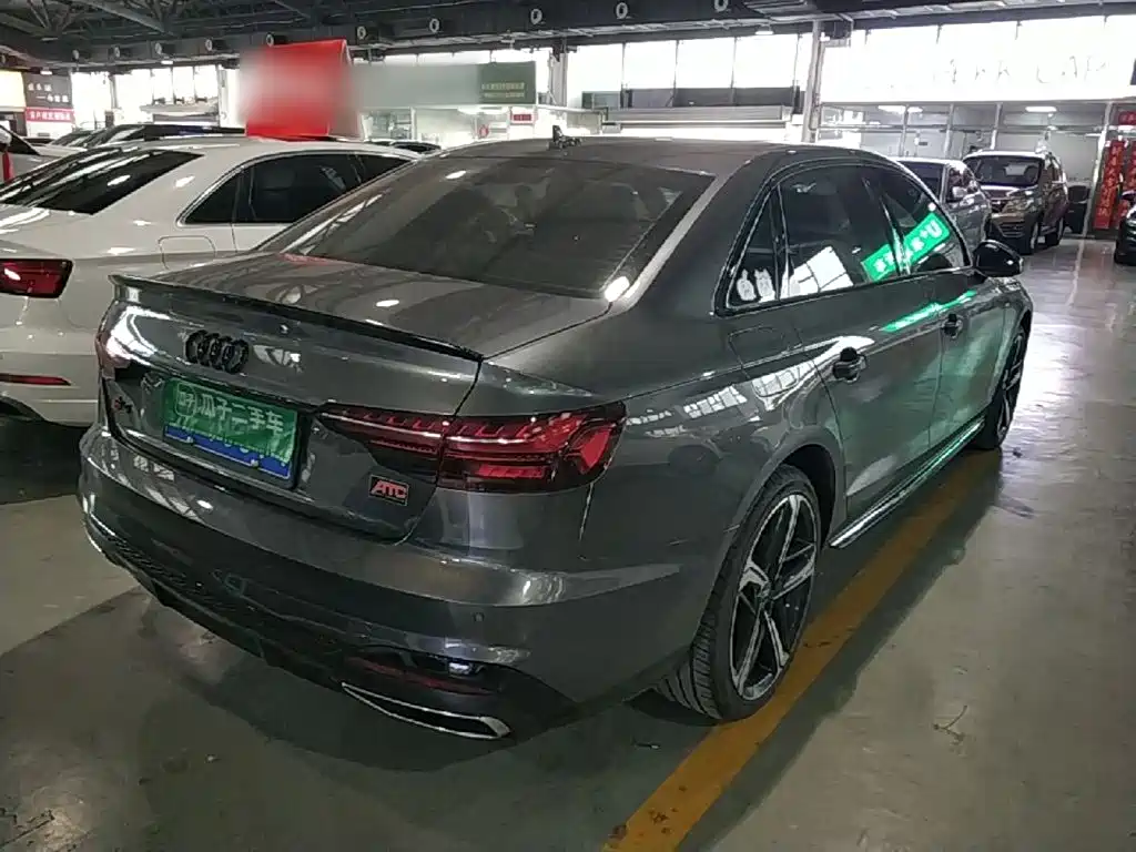Audi A4L — миниатюра 7