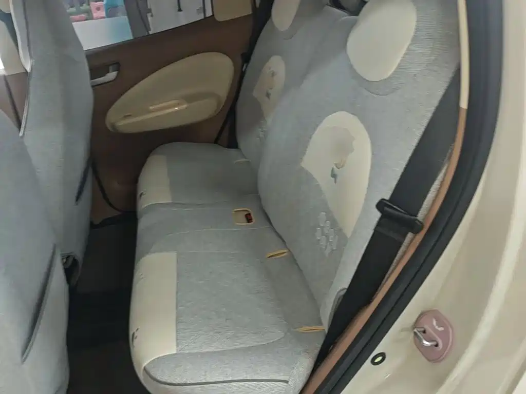 Wuling MINIEV — миниатюра 17