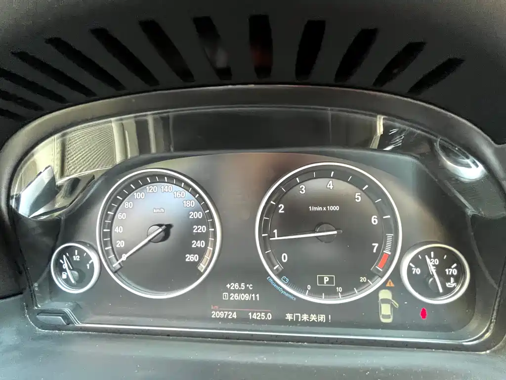 BMW 5 Series — миниатюра 18
