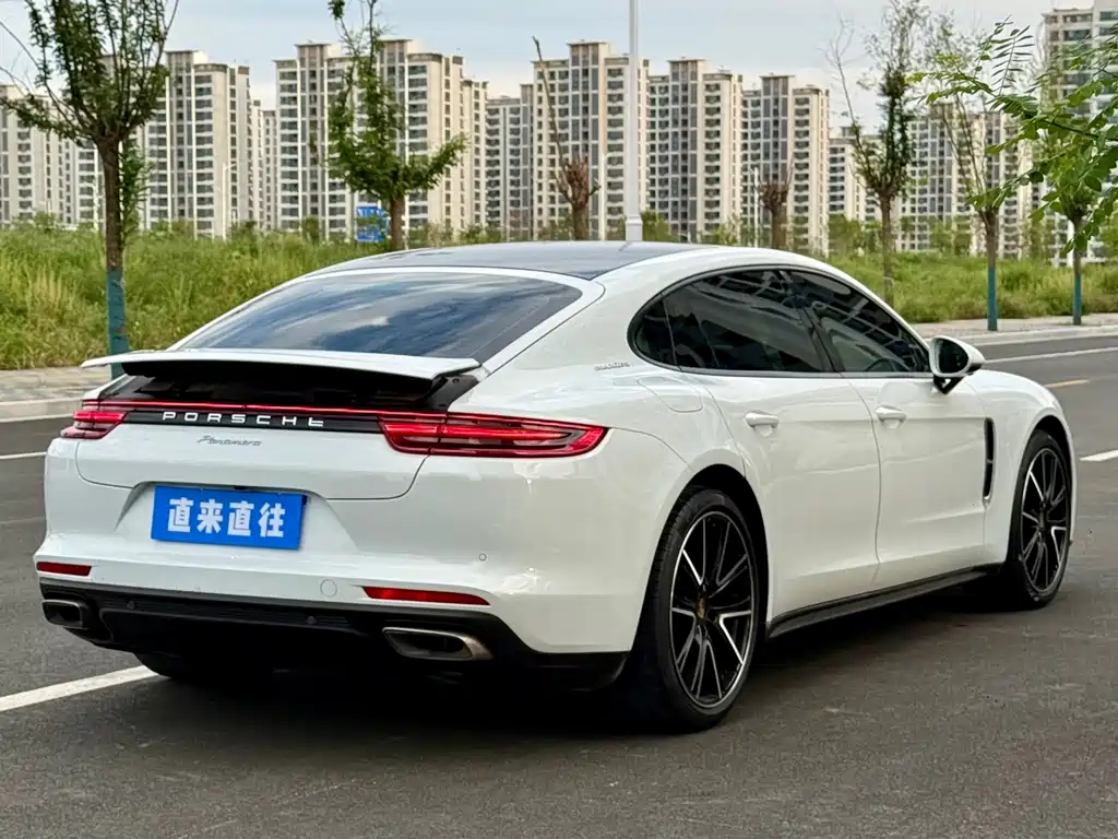 Porsche Panamera — миниатюра 23