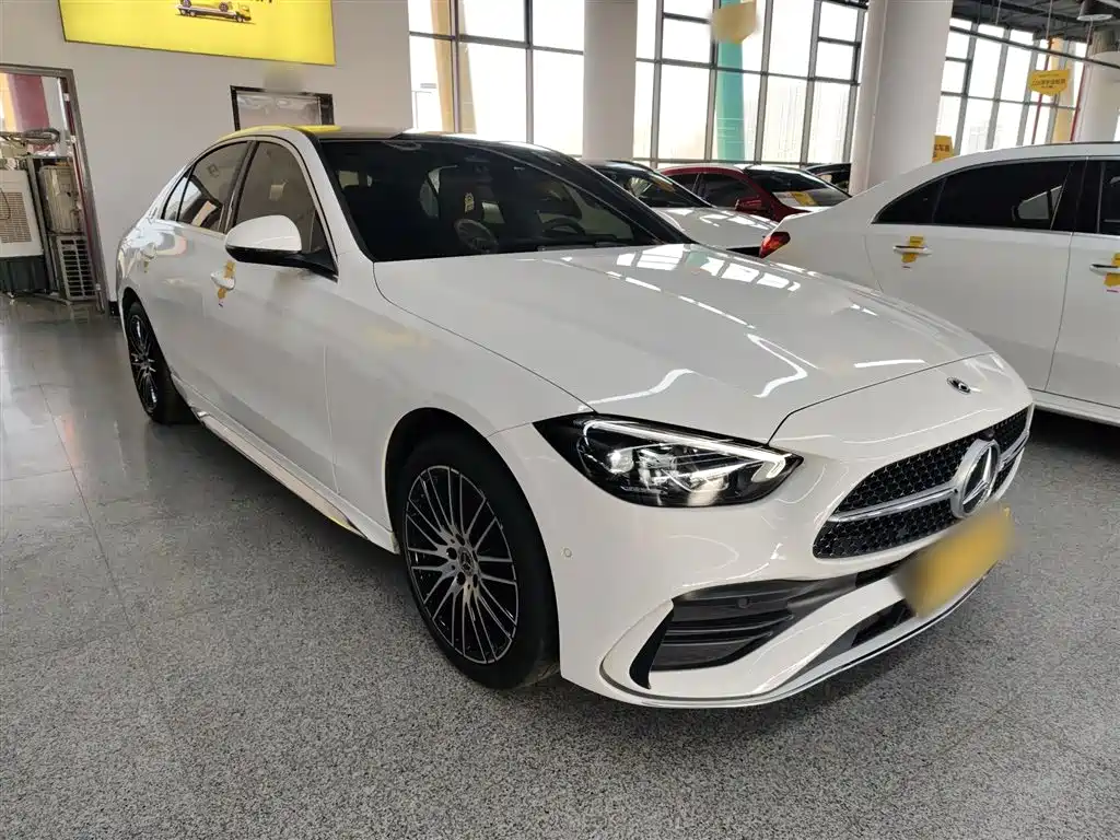 Mercedes-Benz C-Class - фото 4
