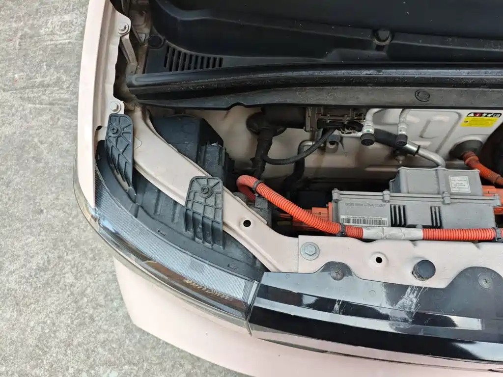 Wuling MINIEV — миниатюра 21