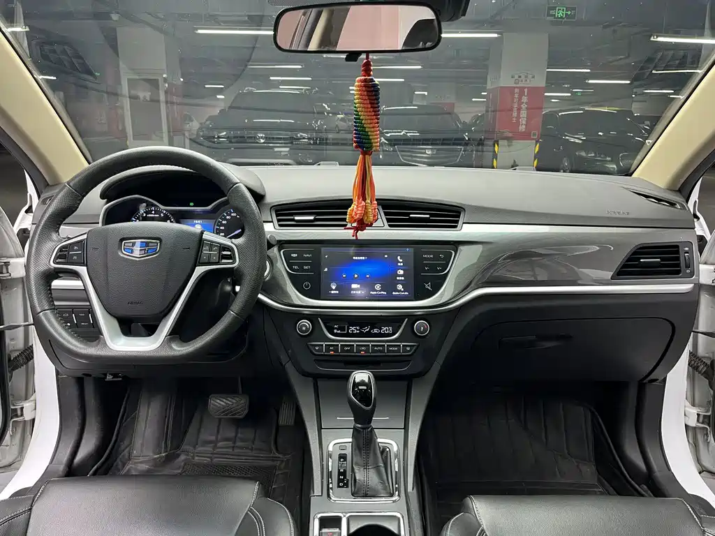 Geely Emgrand — миниатюра 19