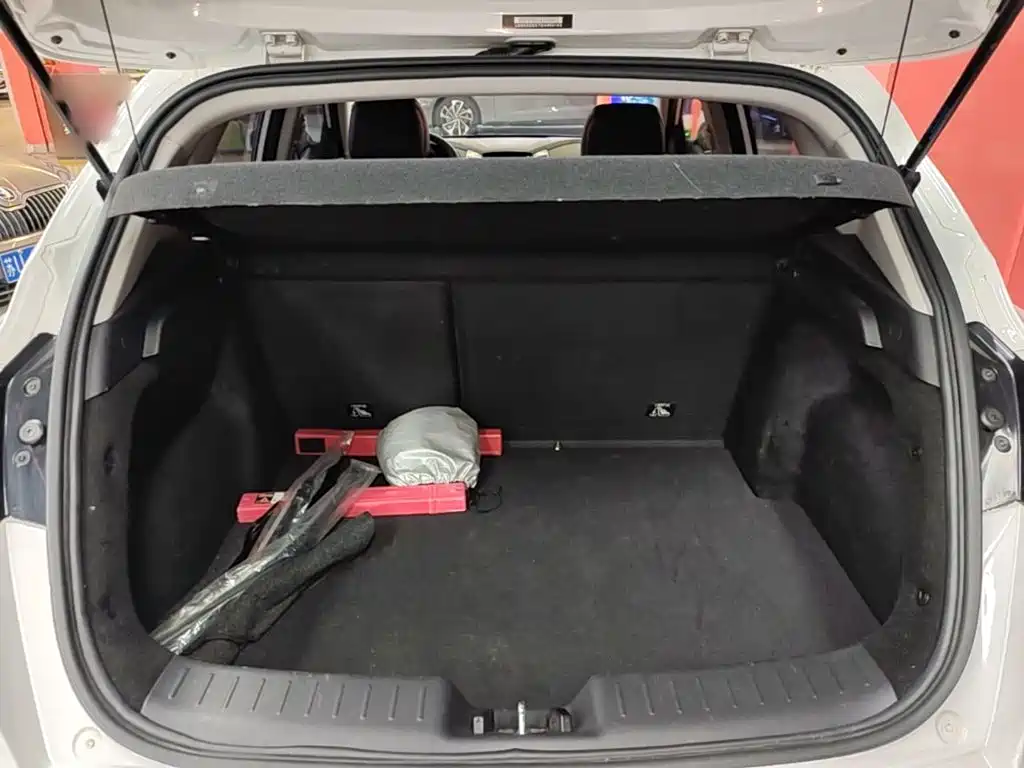 Changan Eado XT — миниатюра 19