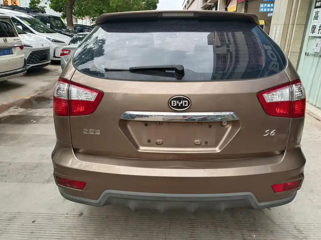 BYD S6 — миниатюра 20