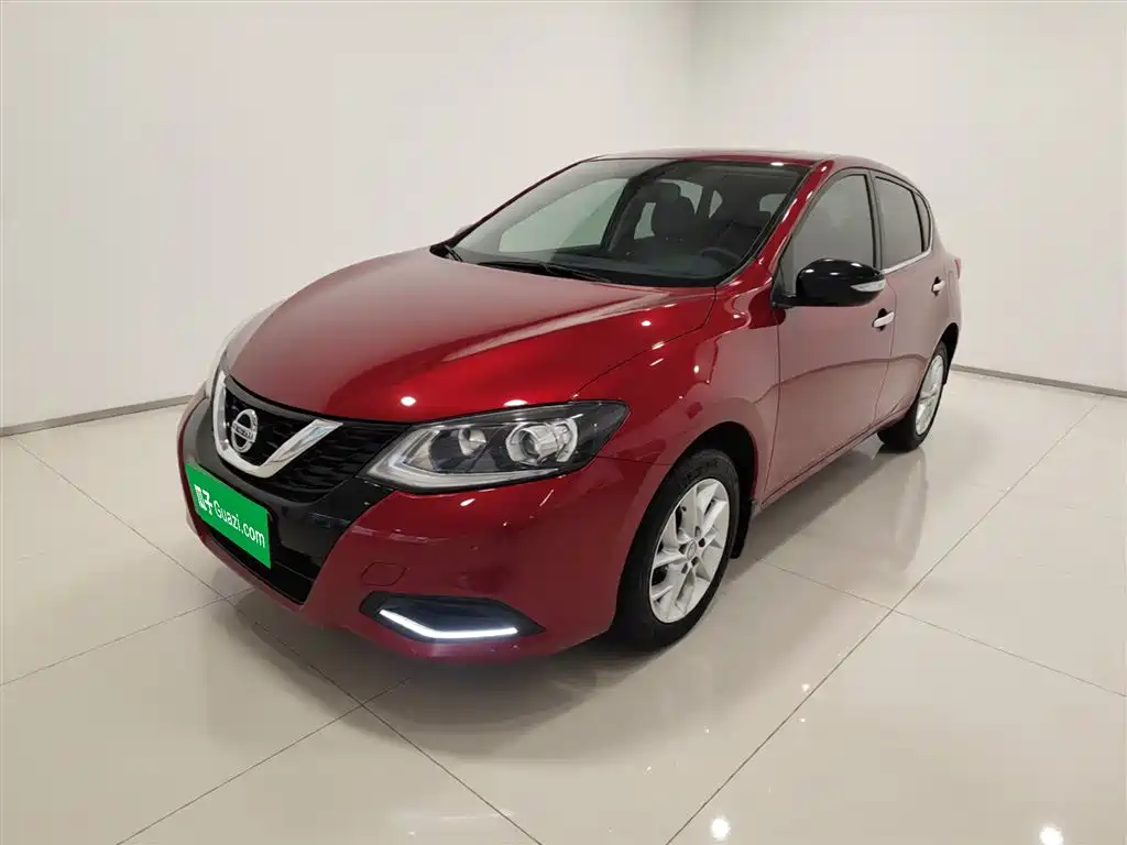 Nissan Tiida 2025