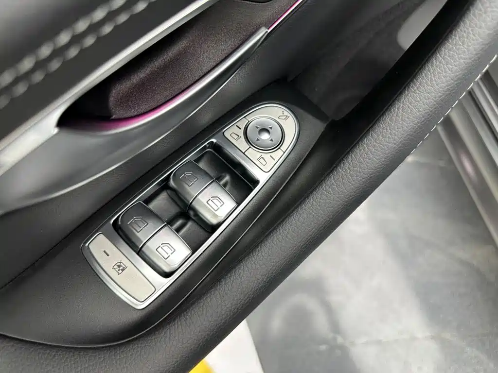 Mercedes-Benz AMG GT — миниатюра 15