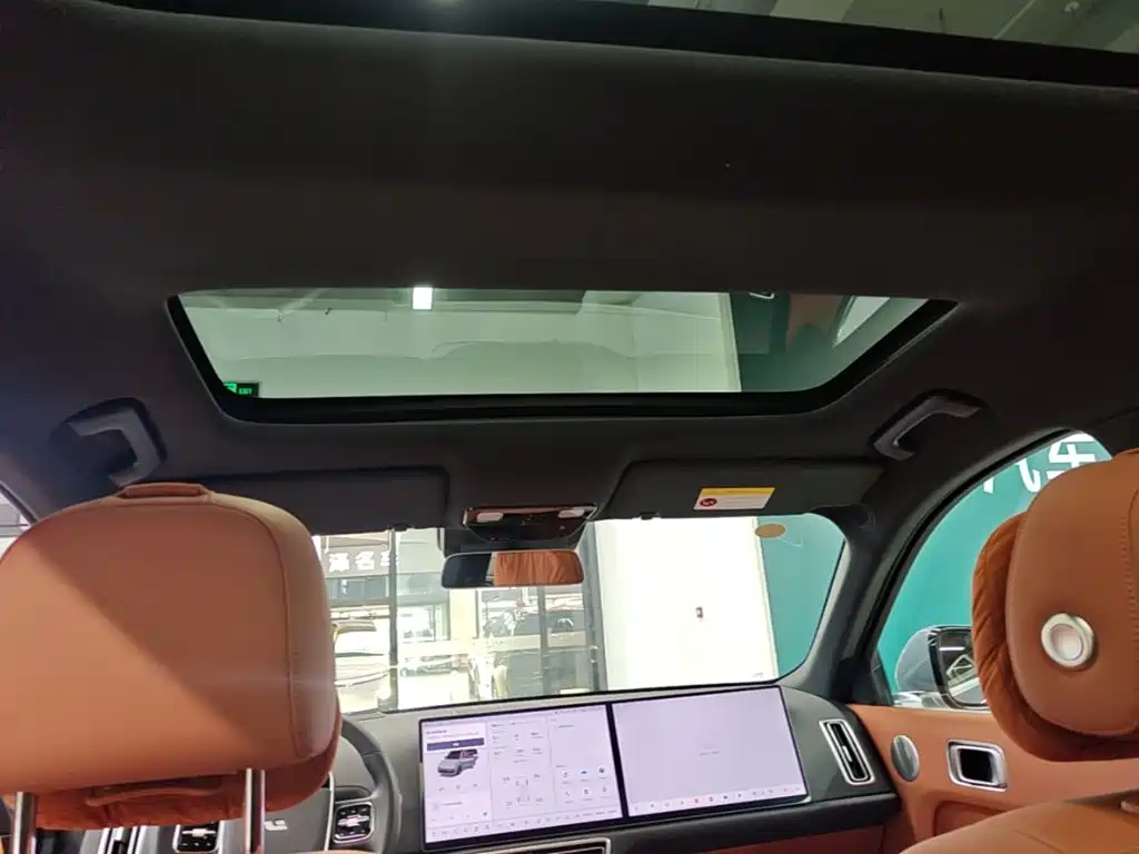 Li Auto Li L8 — миниатюра 18
