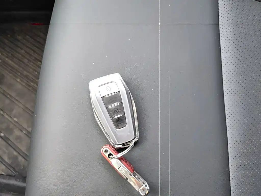 Geely Binyue — миниатюра 13