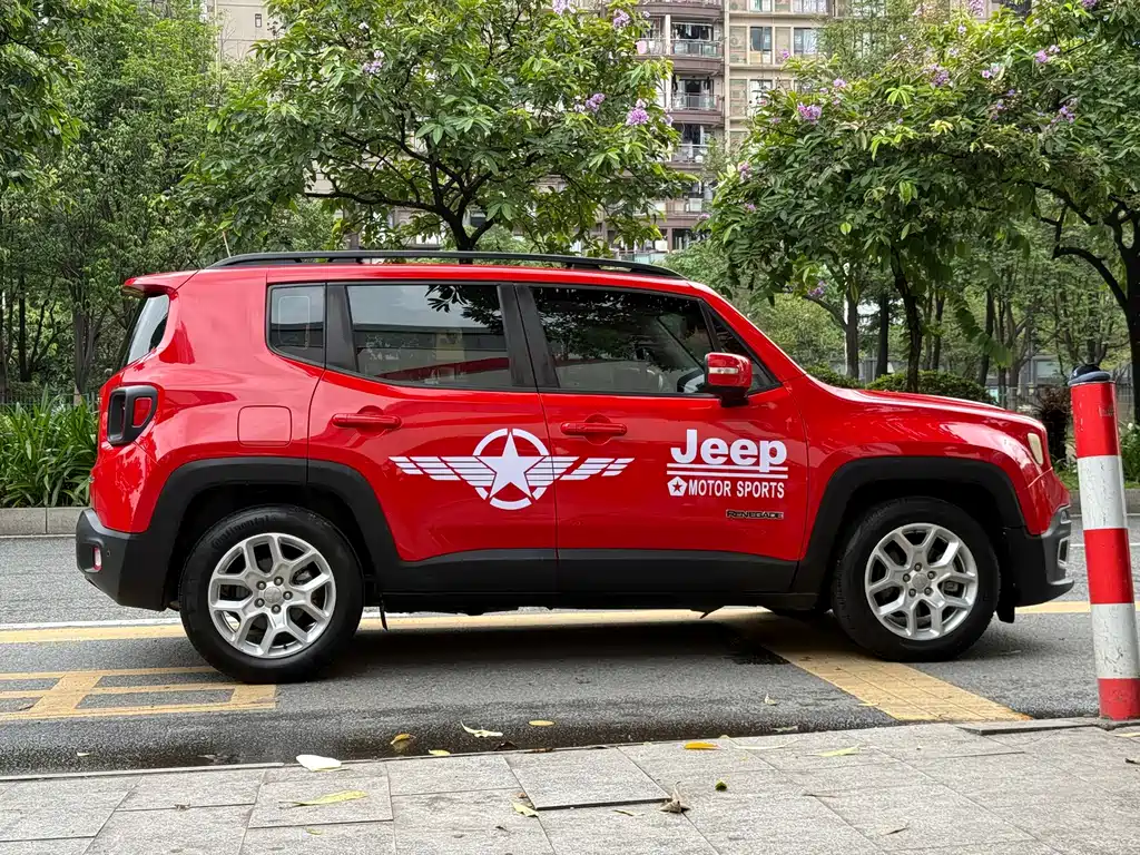 Jeep Renegade — миниатюра 4