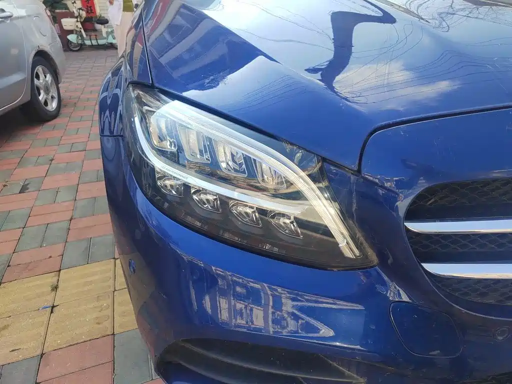 Mercedes-Benz C-Class — миниатюра 7