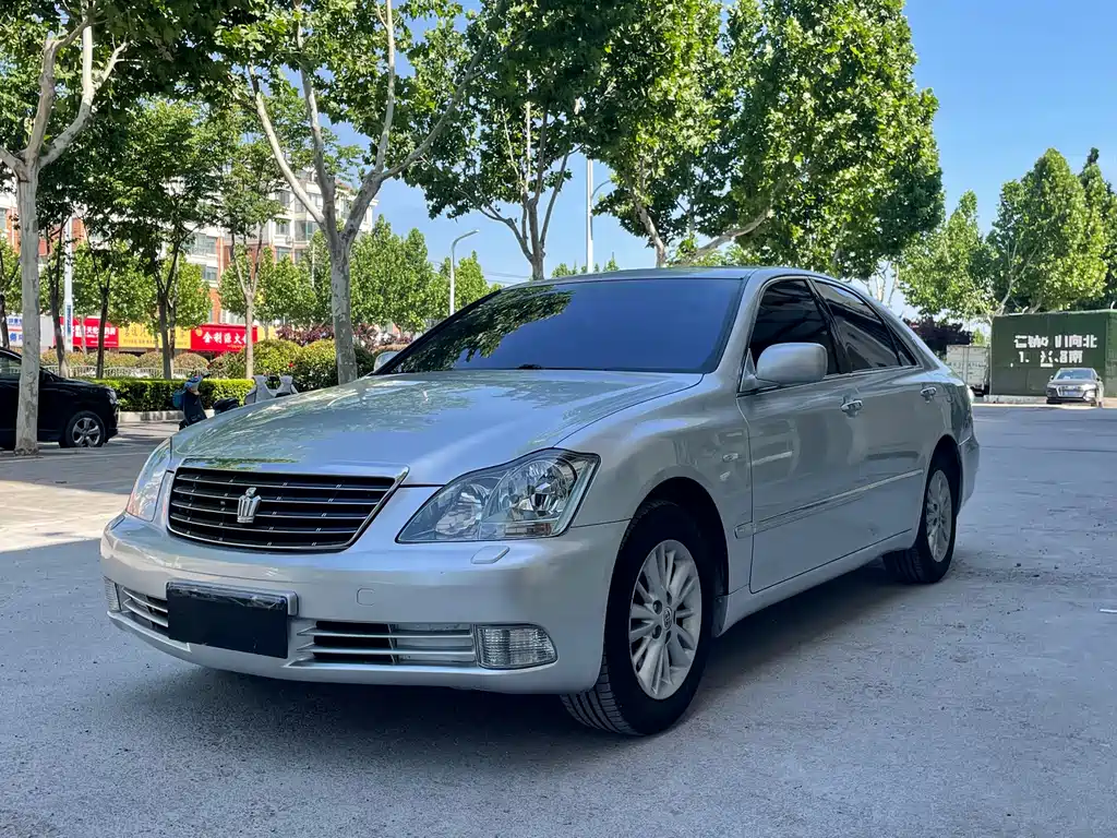 Toyota Crown 2006