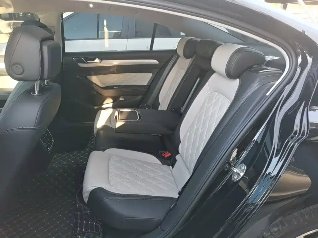 Volkswagen Magotan — миниатюра 17