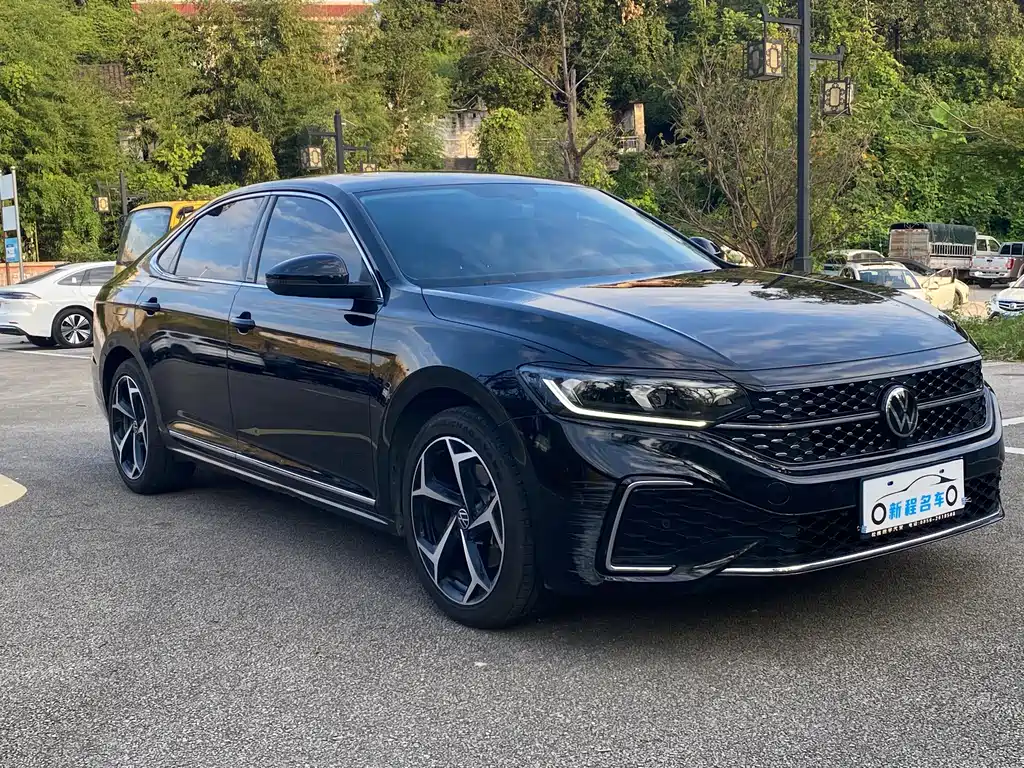 Volkswagen Passat — миниатюра 3