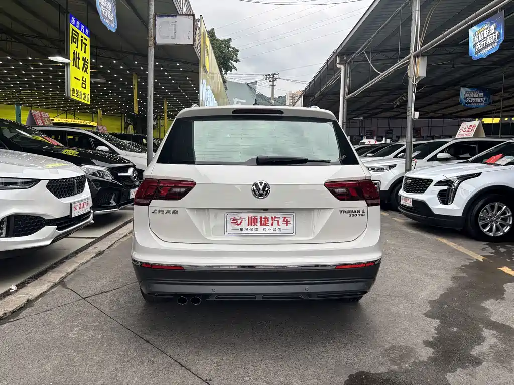 Volkswagen Tiguan L — миниатюра 10