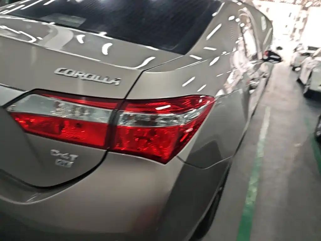 Toyota Corolla — миниатюра 8